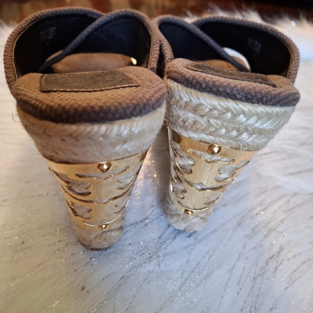 Tory Burch size measurements